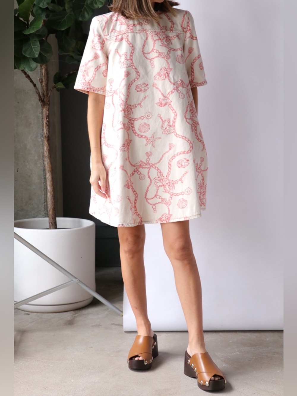 Ganni RARE Lobster Seashell Print Nautical Denim Mini Dress 4 Cream Red Shift - Picture 1 of 16